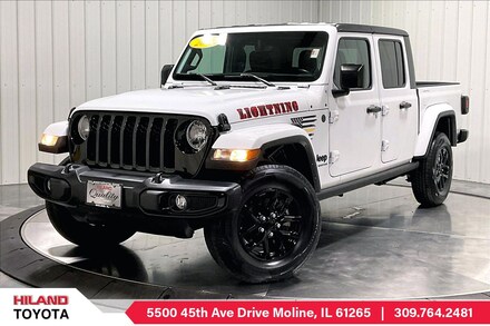 2022 Jeep Gladiator Sport