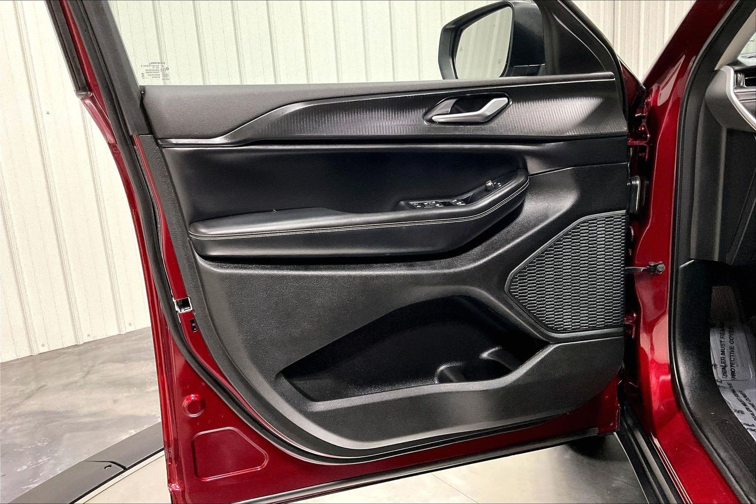 2023 Jeep Grand Cherokee Laredo - Photo 23
