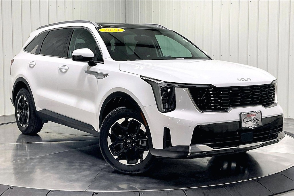 Used 2024 Kia Sorento S SUV