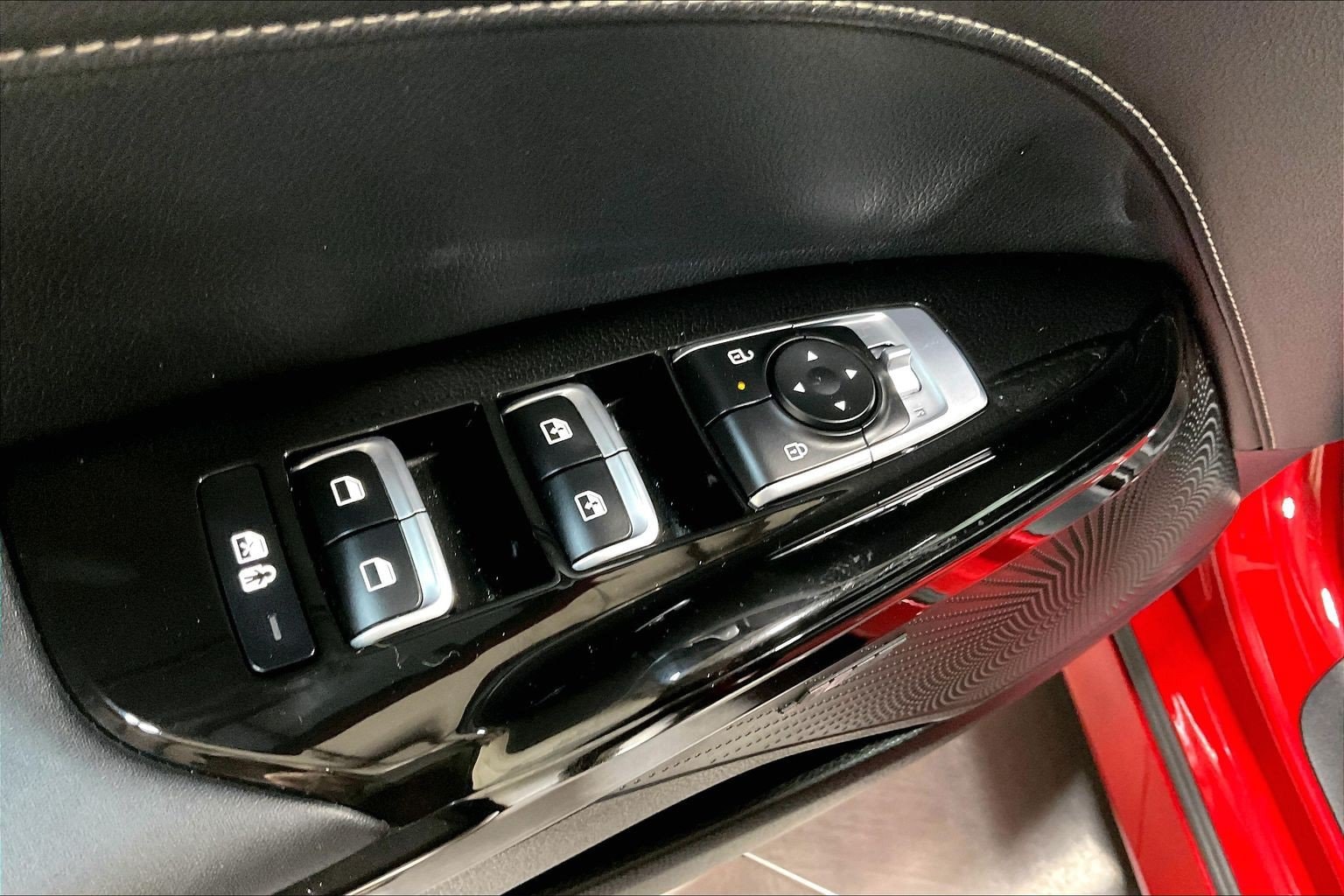 2025 Kia K5 GT-Line - Photo 39