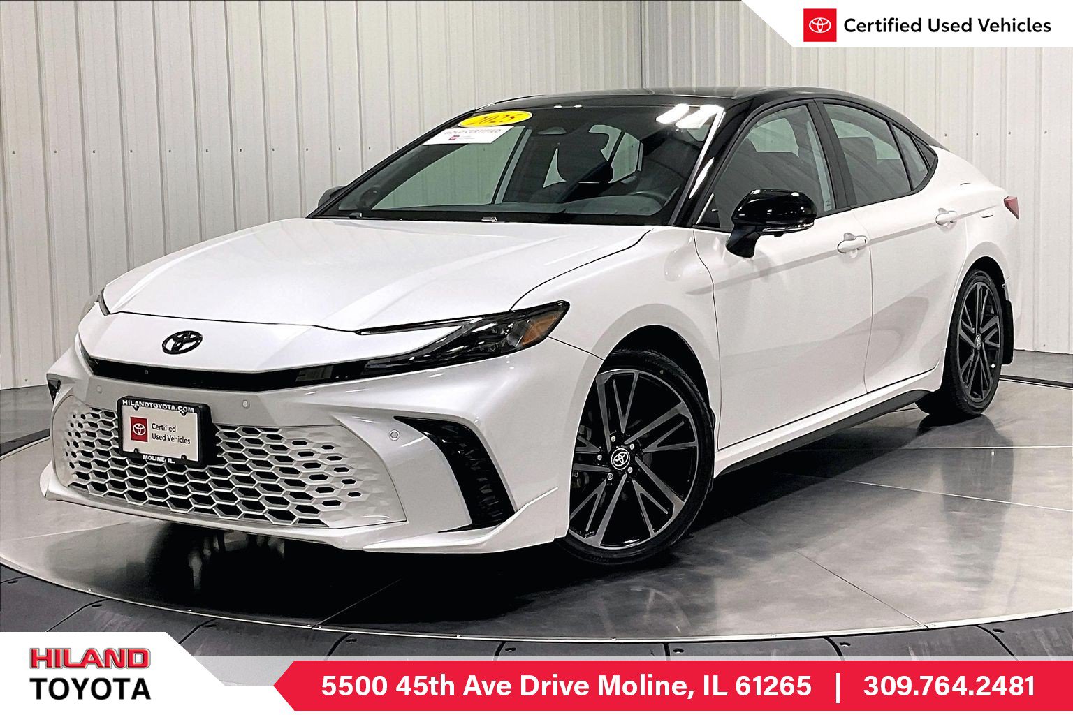2025 Toyota Camry Sedan 