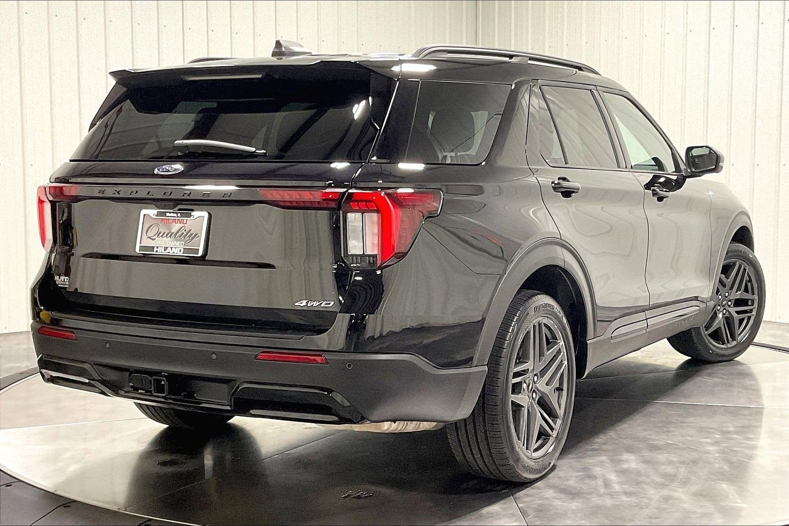 2025 Ford Explorer ST-LINE - Photo 13
