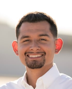 Staff member Eddie Morales from ID_bdd04bf161b8