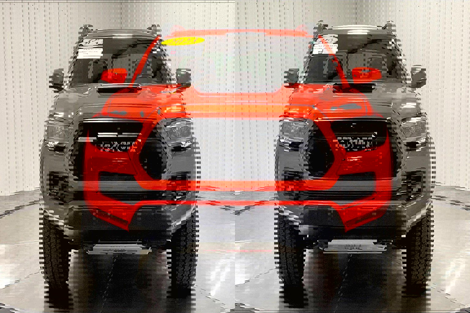 2023 Toyota Tacoma TRD Pro V6 photo 2