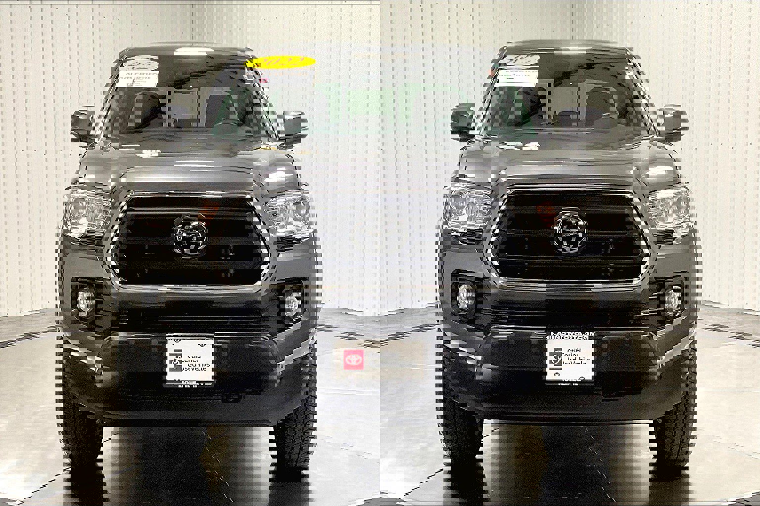 Certified 2022 Toyota Tacoma SR5 with VIN 3TMCZ5AN6NM492435 for sale in Moline, IL