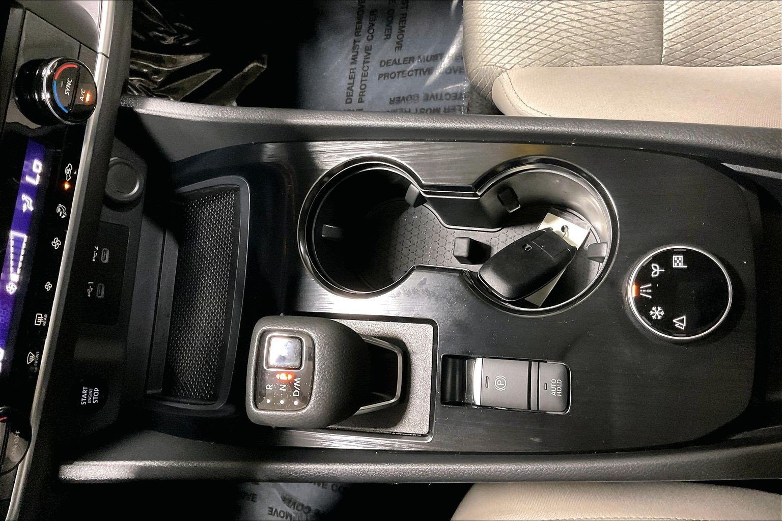 2025 Nissan Rogue SV - Photo 40