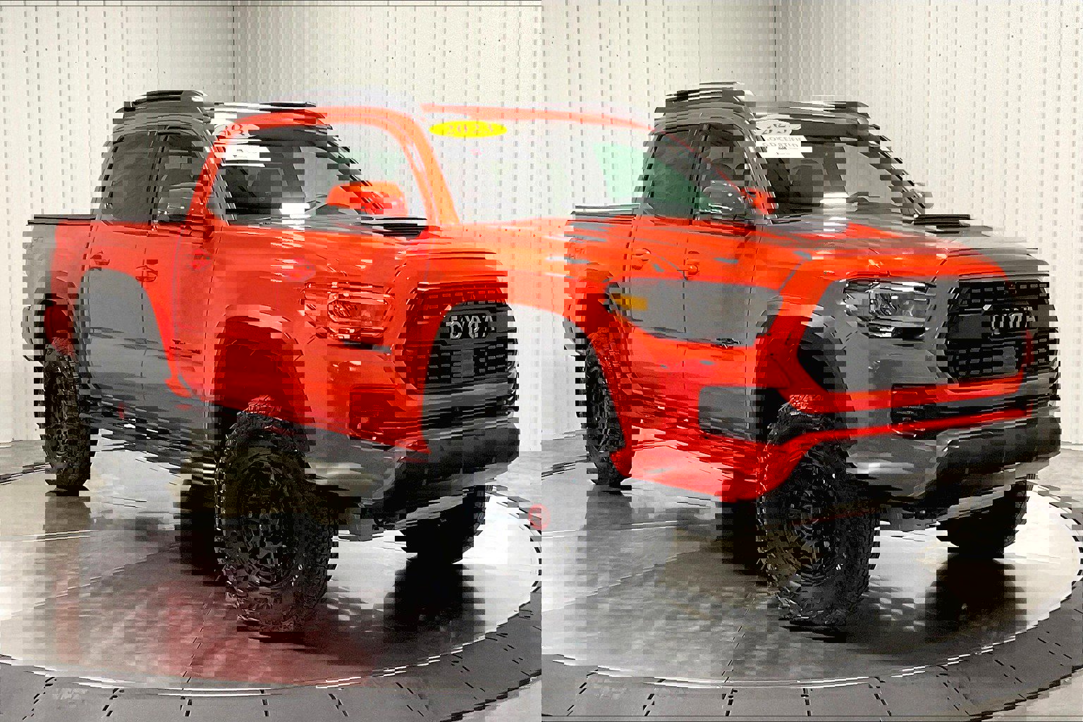 2023 Toyota Tacoma TRD Pro V6 photo 3