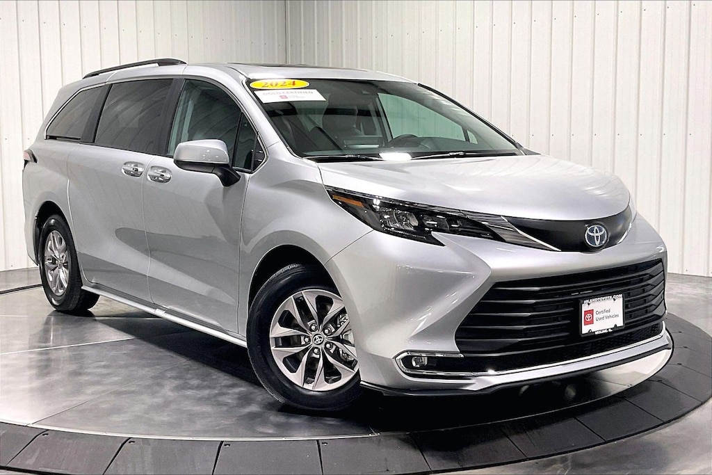 Certified 2024 Toyota Sienna XLE 7 Passenger Van Passenger Van