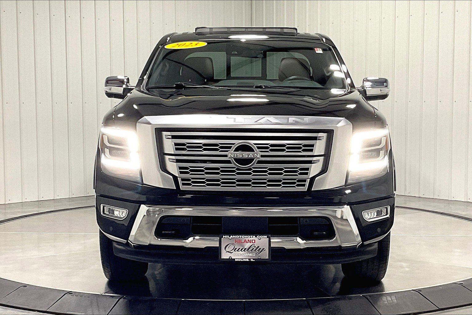 Used 2023 Nissan Titan Platinum Reserve with VIN 1N6AA1ED0PN102072 for sale in Moline, IL