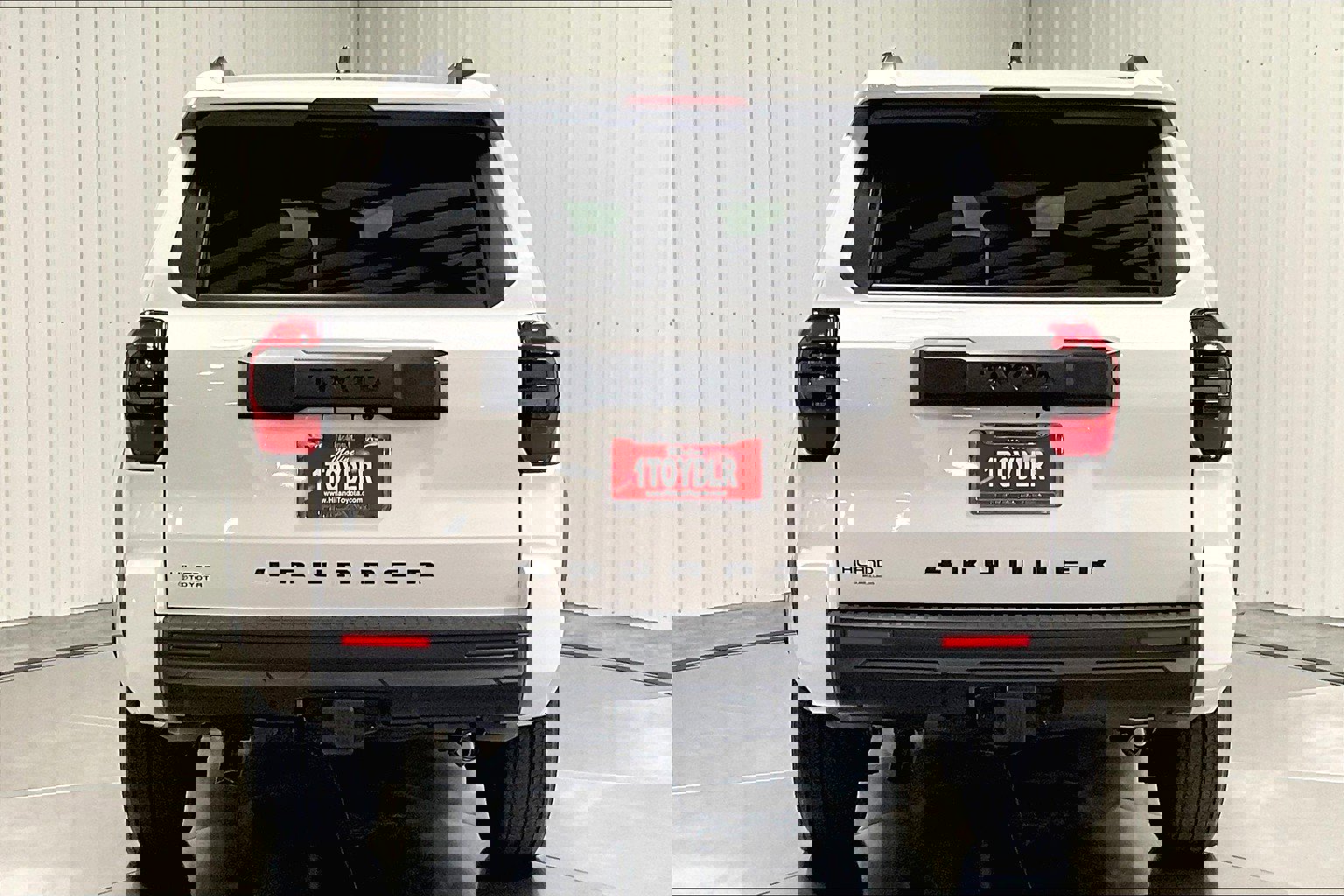 2025 Toyota 4Runner 2WD SR5 photo 4