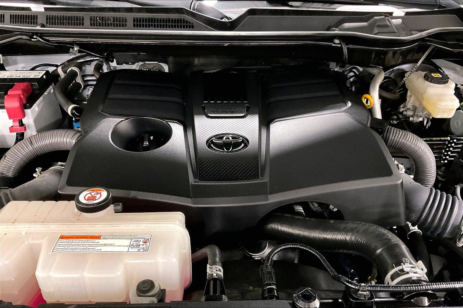 2022 Toyota Tundra SR5 - Photo 10