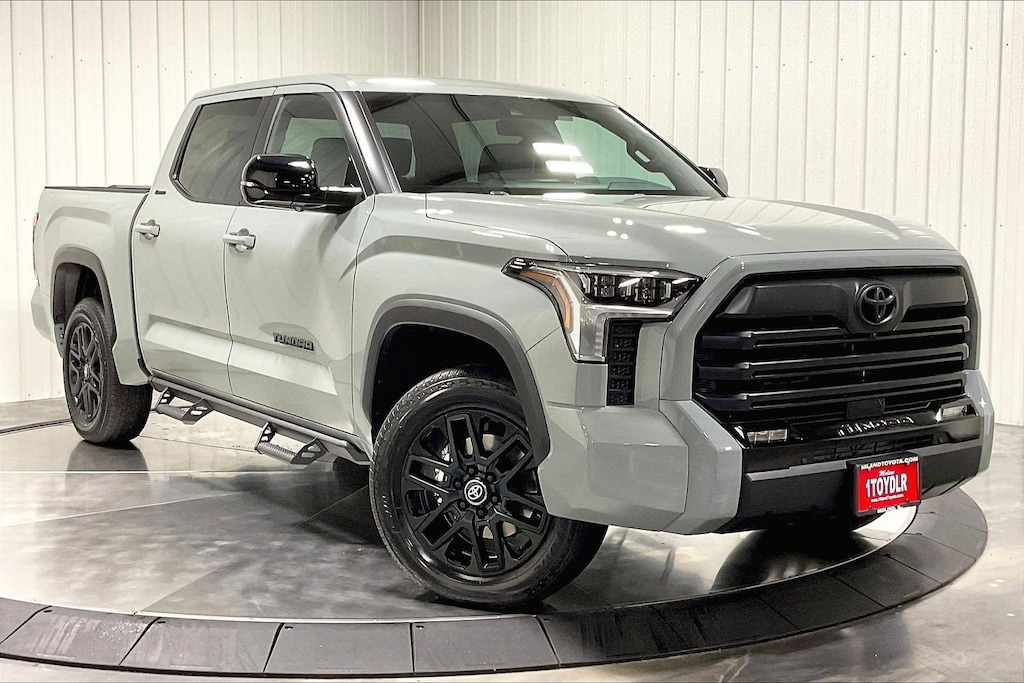 New 2026 Toyota Tundra Limited LIMITED CREWMAX 5.5