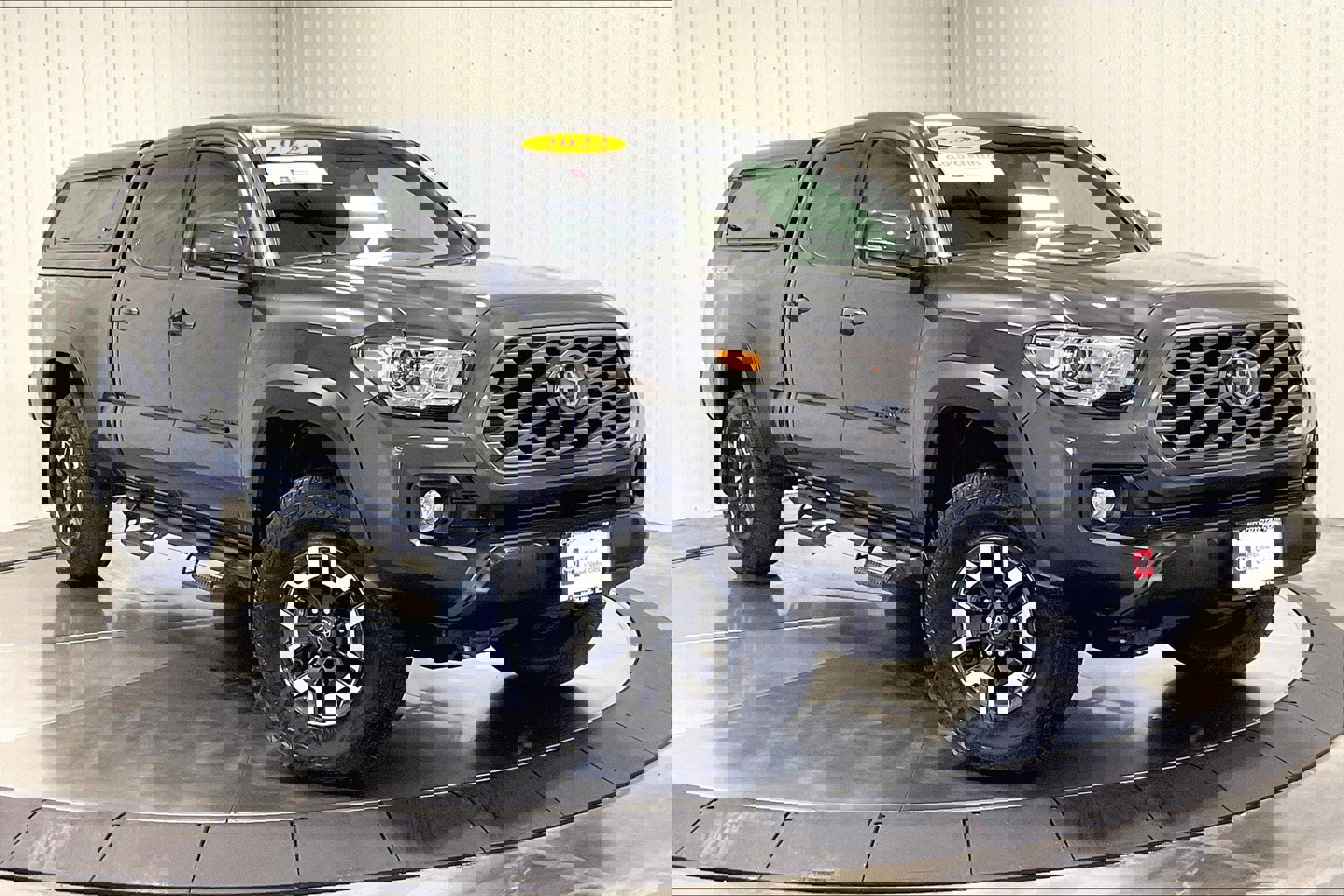 2022 Toyota Tacoma TRD V6 photo 3