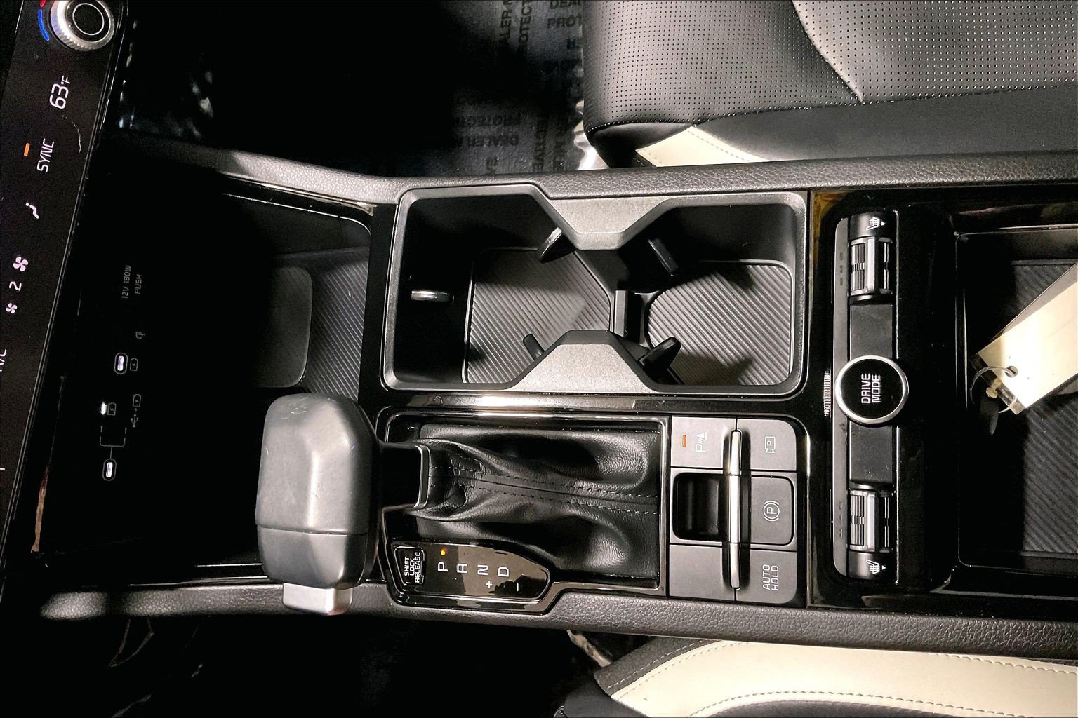 2025 Kia K5 GT-Line - Photo 41