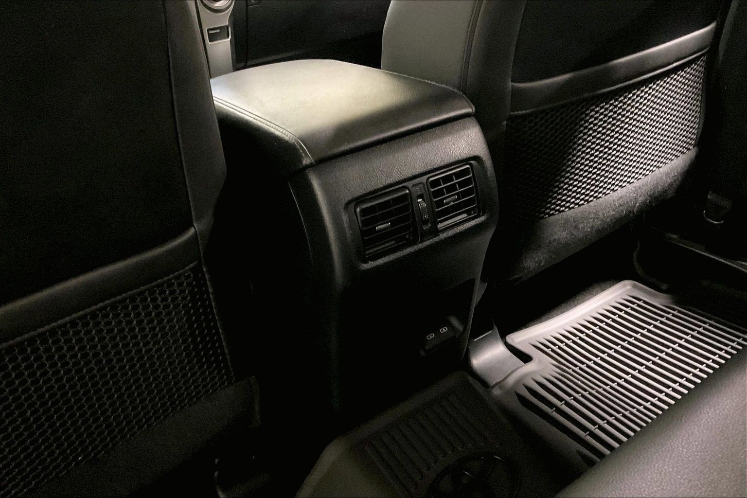 2024 Toyota 4Runner SR5 Premium - Photo 34