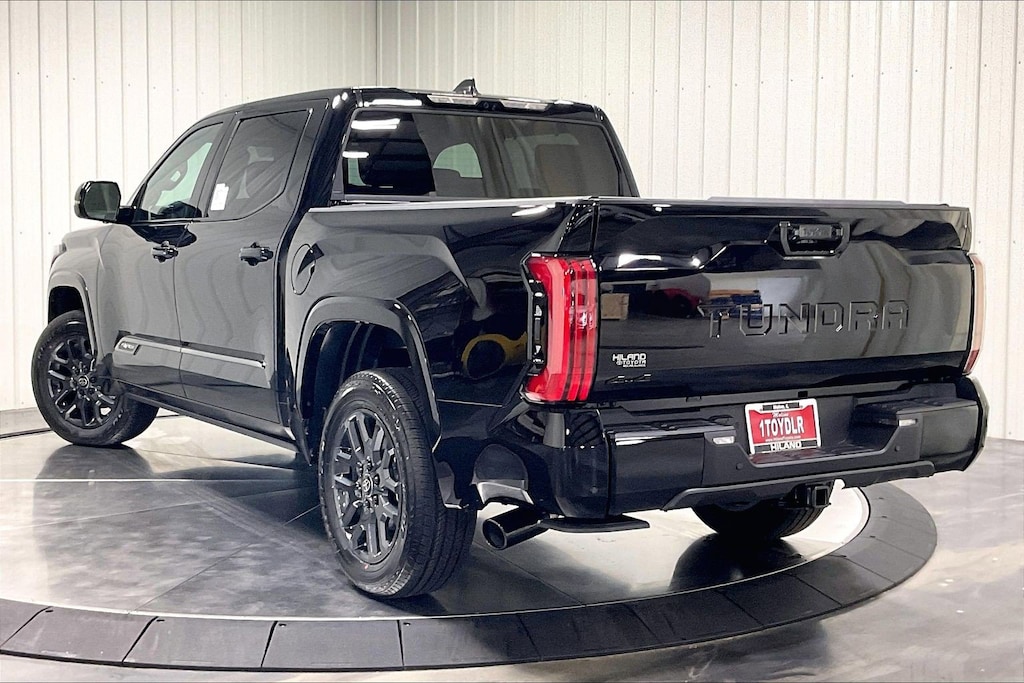 New 2026 Toyota Tundra Platinum PLATINUM CREWMAX 5.5
