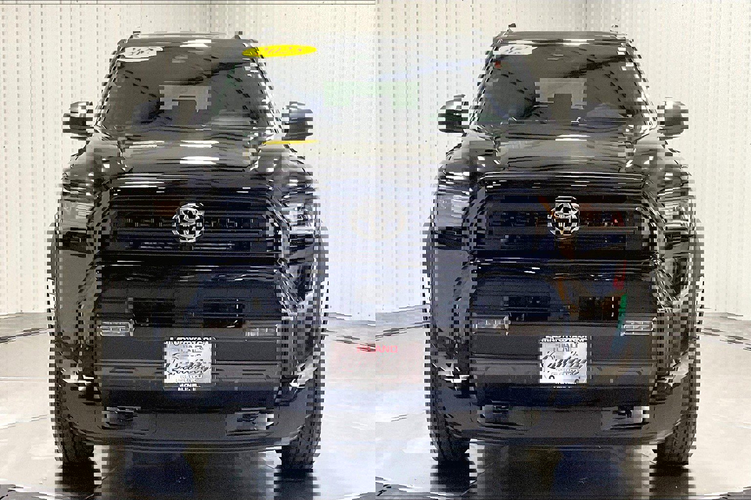 2025 Toyota 4Runner SR5 photo 2