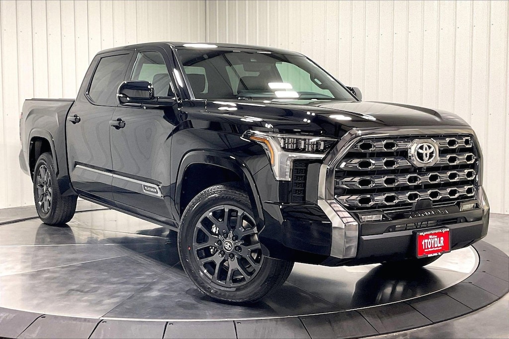 New 2026 Toyota Tundra Platinum PLATINUM CREWMAX 5.5