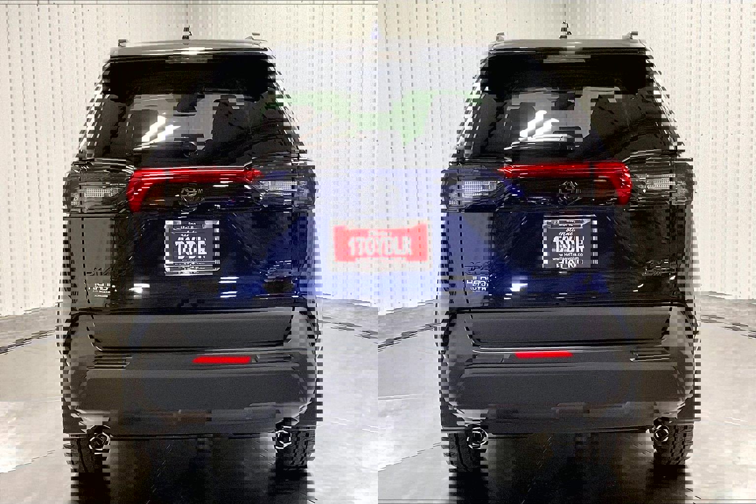 2025 Toyota RAV4 XLE Premium photo 4