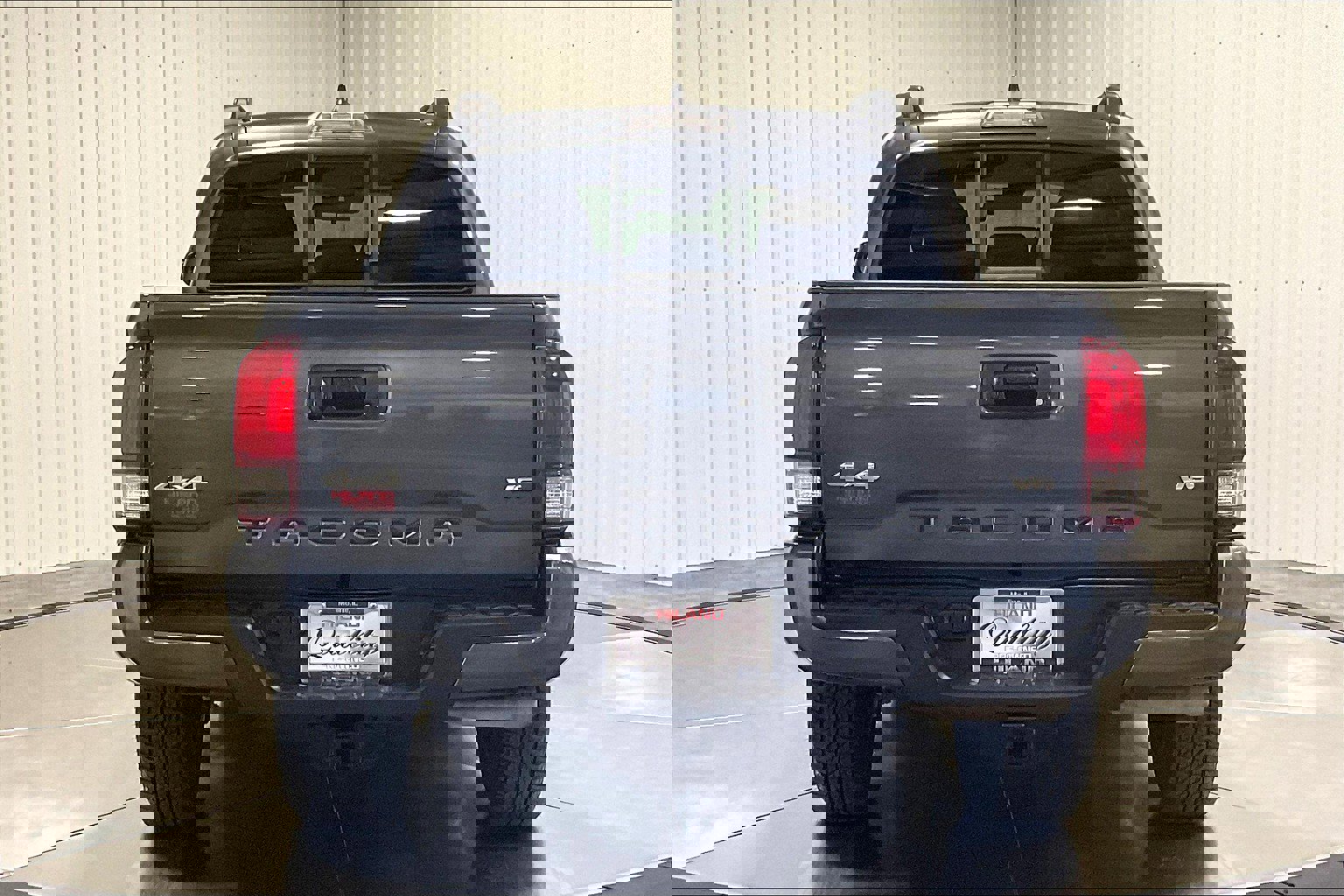 2022 Toyota Tacoma SR V6 photo 4