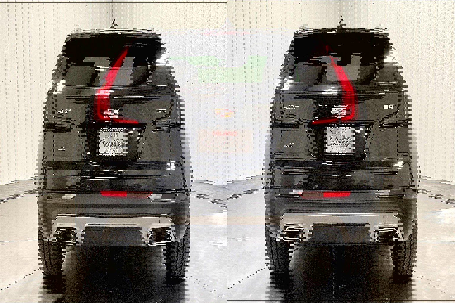 2023 Cadillac XT4 Premium Luxury photo 4