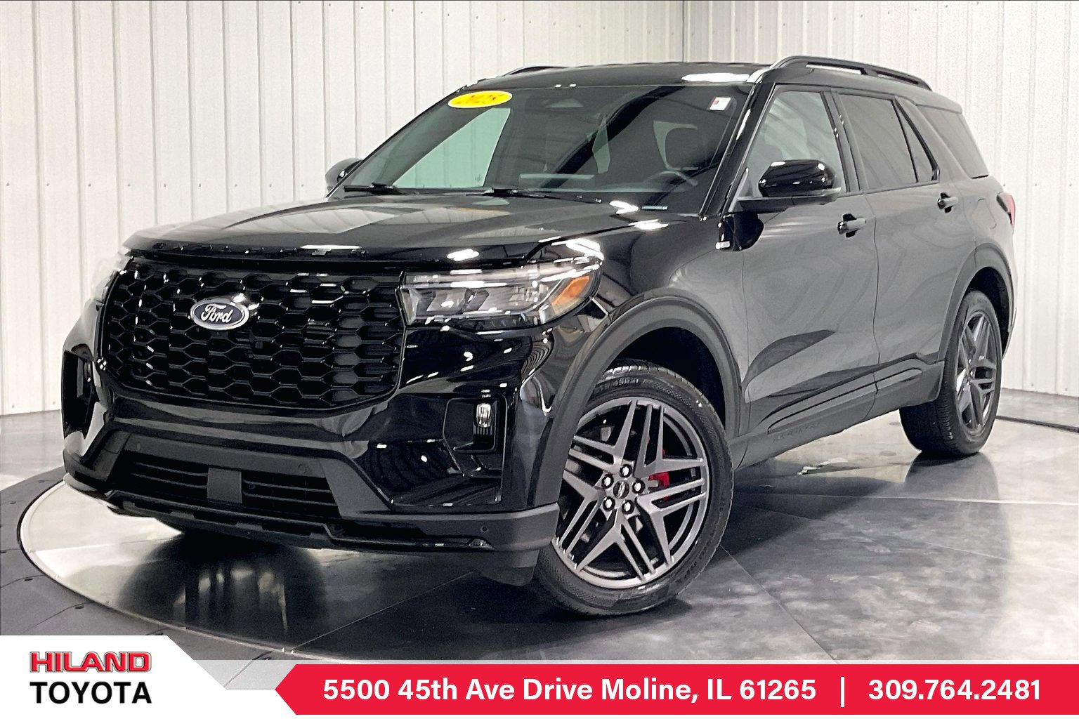 2025 Ford Explorer
