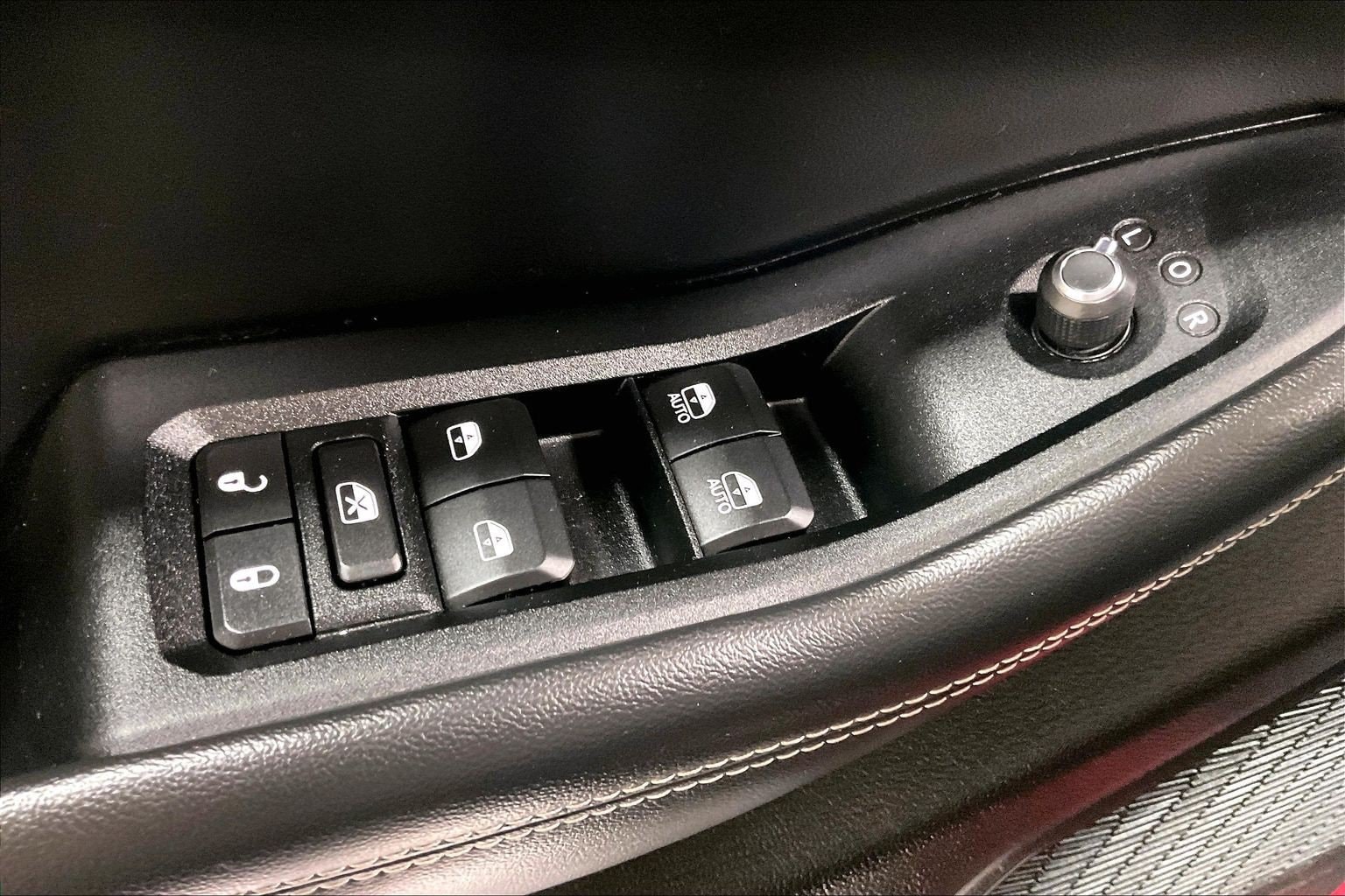 2023 Jeep Grand Cherokee Laredo - Photo 39