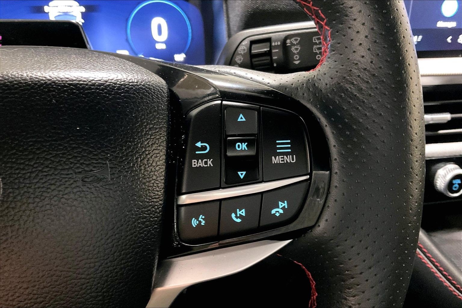 2025 Ford Explorer ST-LINE - Photo 19
