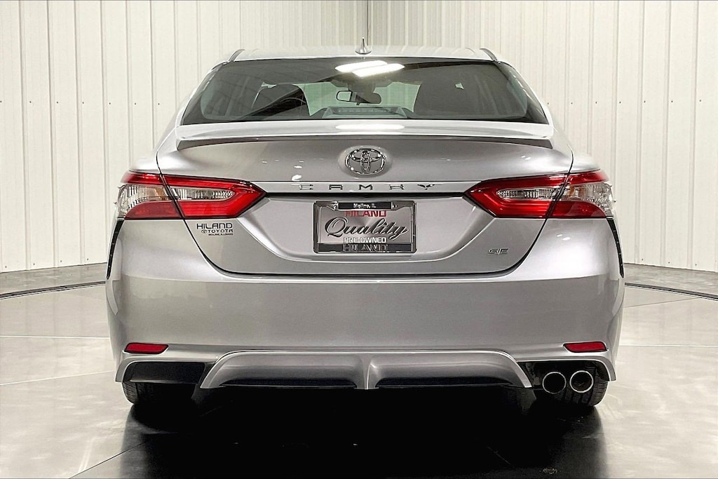 Used 2019 Toyota Camry SE Sedan