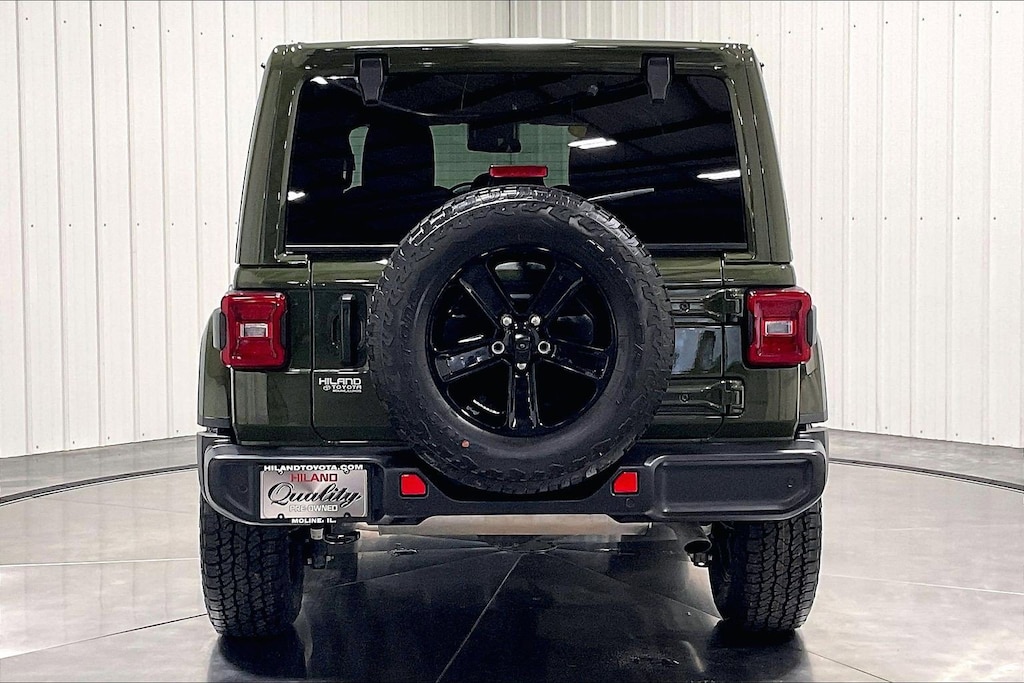 Used 2021 Jeep Wrangler Unlimited Sahara SUV