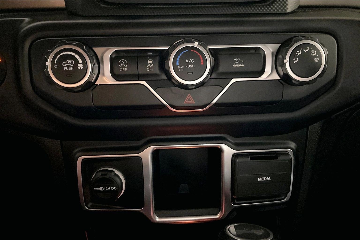 2021 Jeep Wrangler Unlimited Sport - Photo 32
