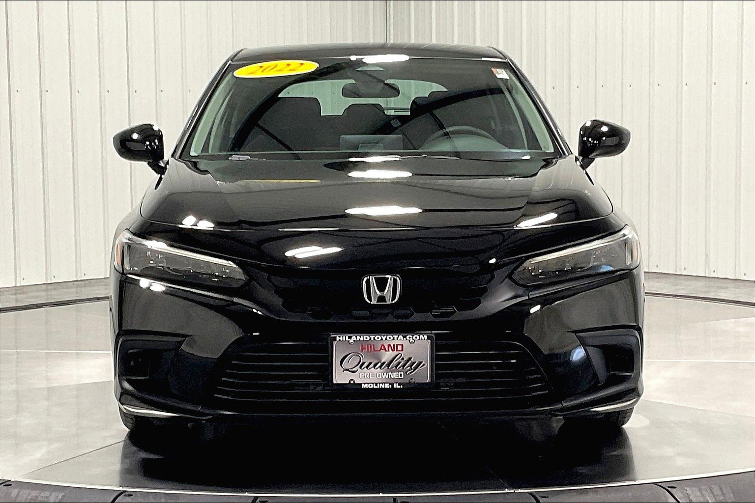 Used 2022 Honda Civic Hatchback LX with VIN 19XFL2H53NE005057 for sale in Moline, IL