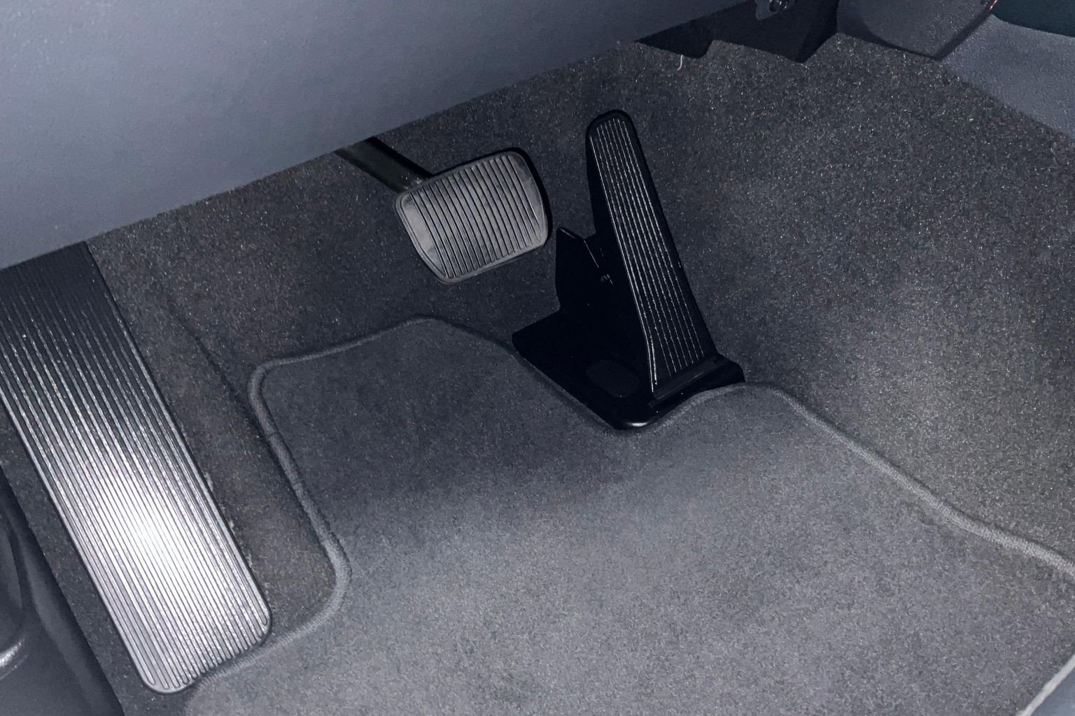 2025 Ford Explorer ST-LINE - Photo 37