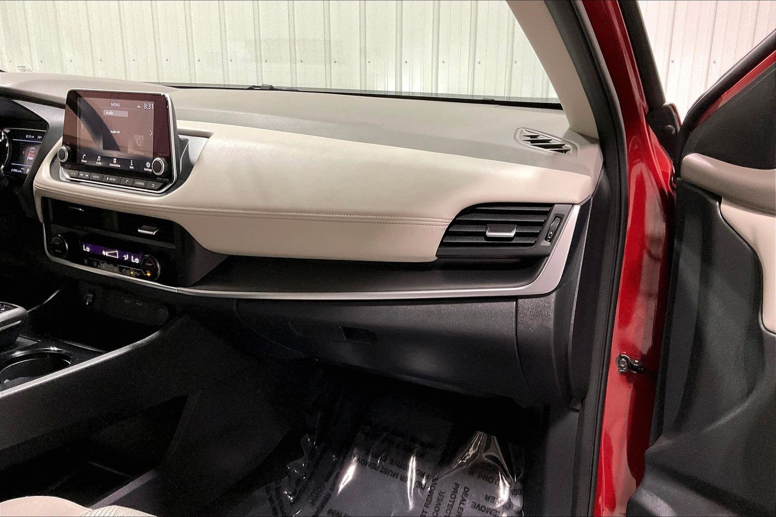 2025 Nissan Rogue SV - Photo 15