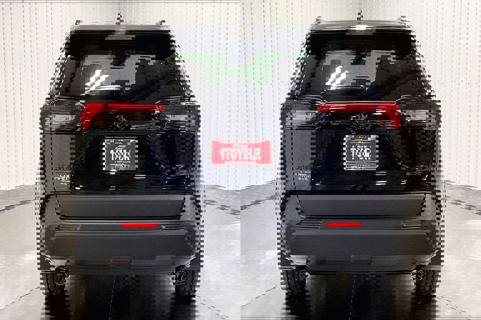 2025 Toyota RAV4 XLE Premium photo 2