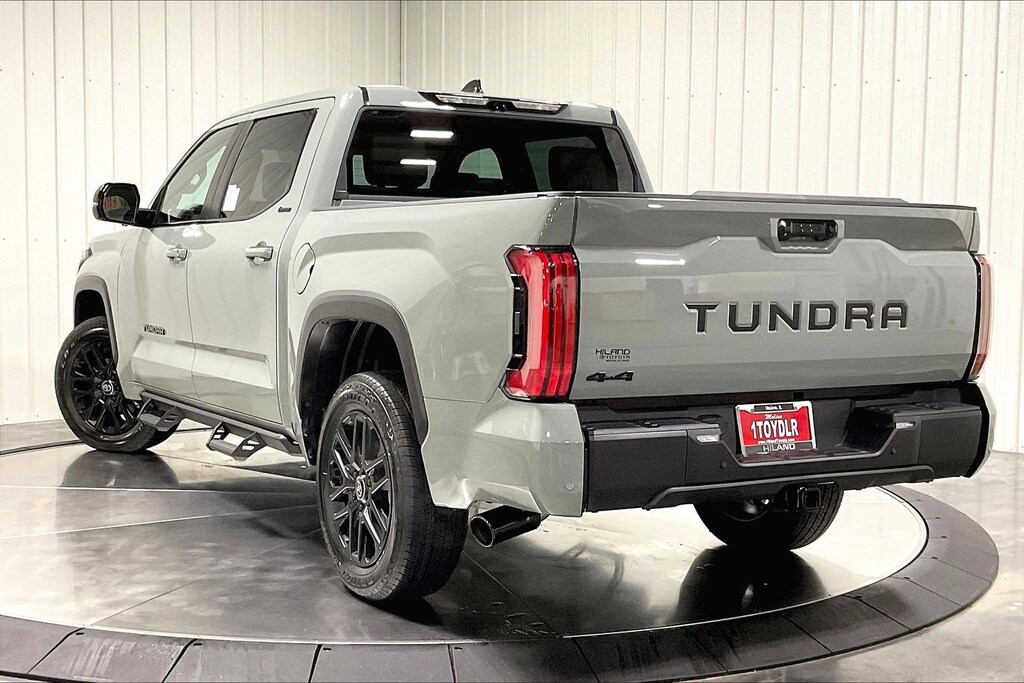 New 2026 Toyota Tundra Limited LIMITED CREWMAX 5.5