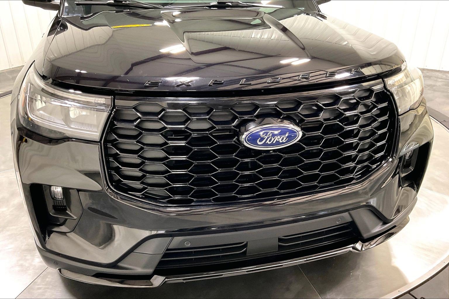 2025 Ford Explorer ST-LINE - Photo 30