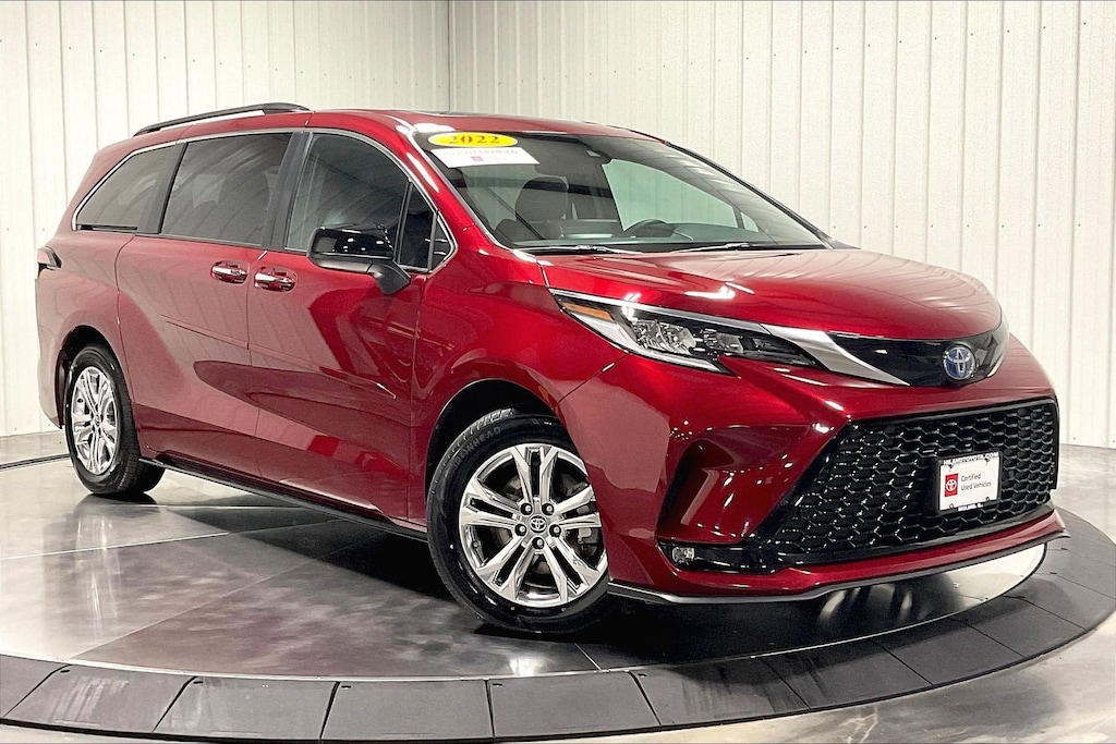 Certified 2022 Toyota Sienna XSE 7 Passenger Van Passenger Van