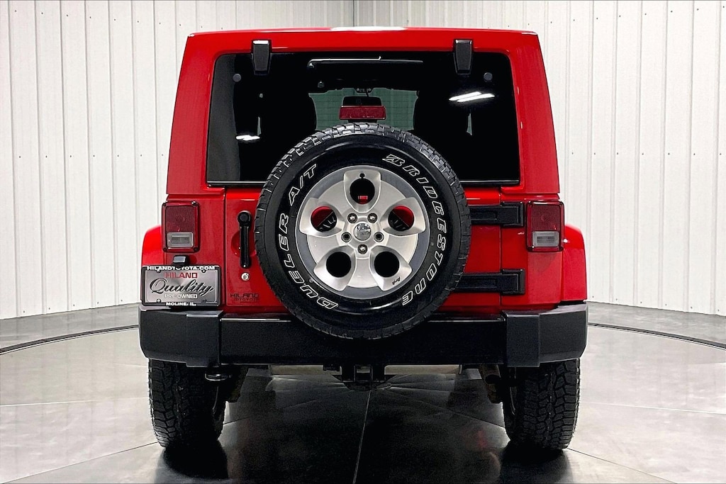 Used 2015 Jeep Wrangler Unlimited Sahara 4x4 SUV