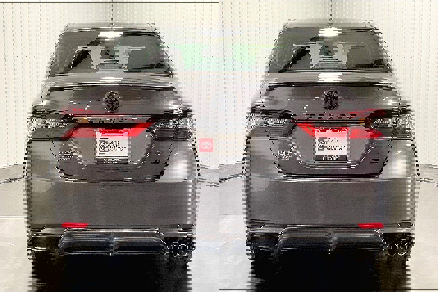 2022 Toyota Camry SE photo 4