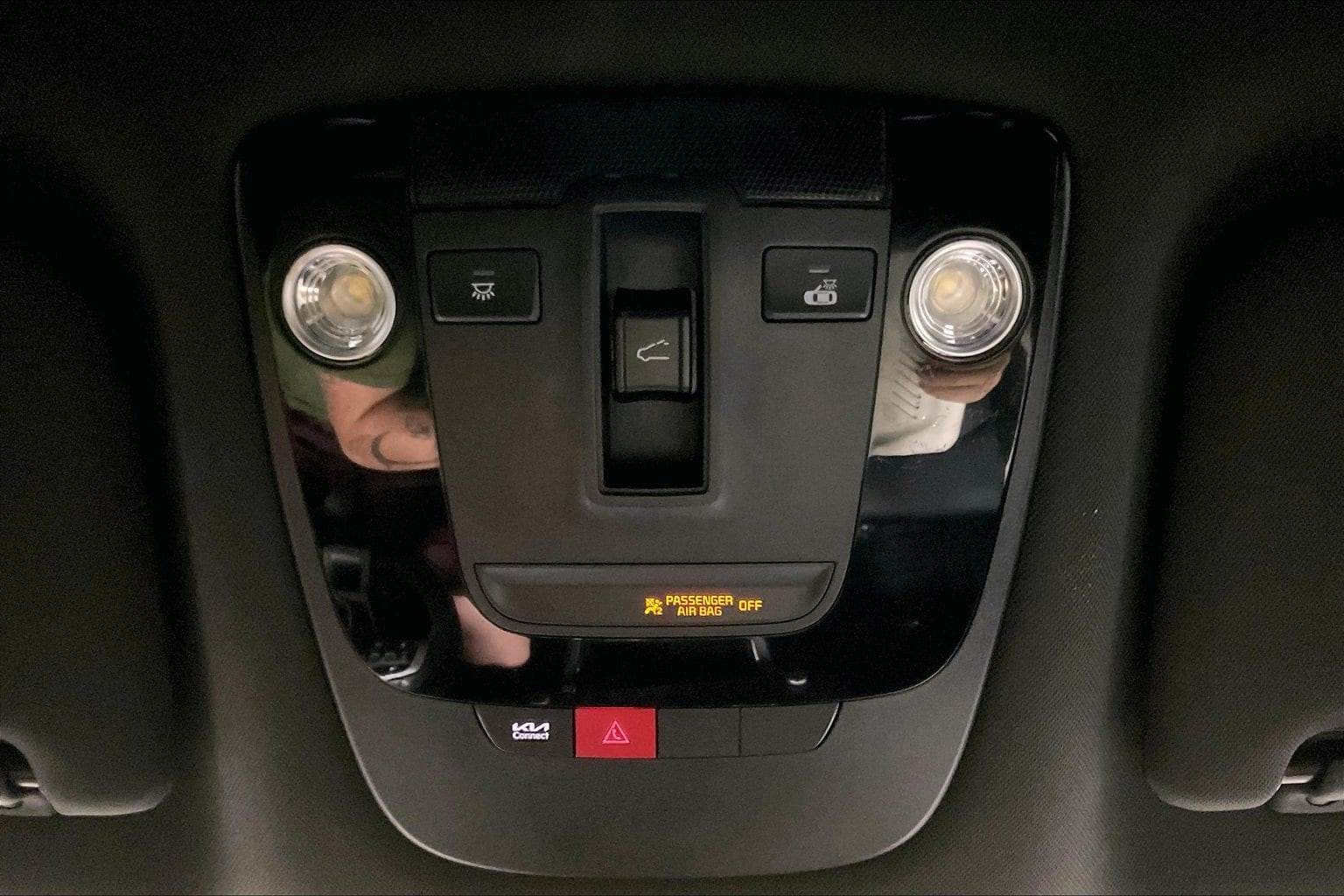 2025 Kia K5 GT-Line - Photo 35