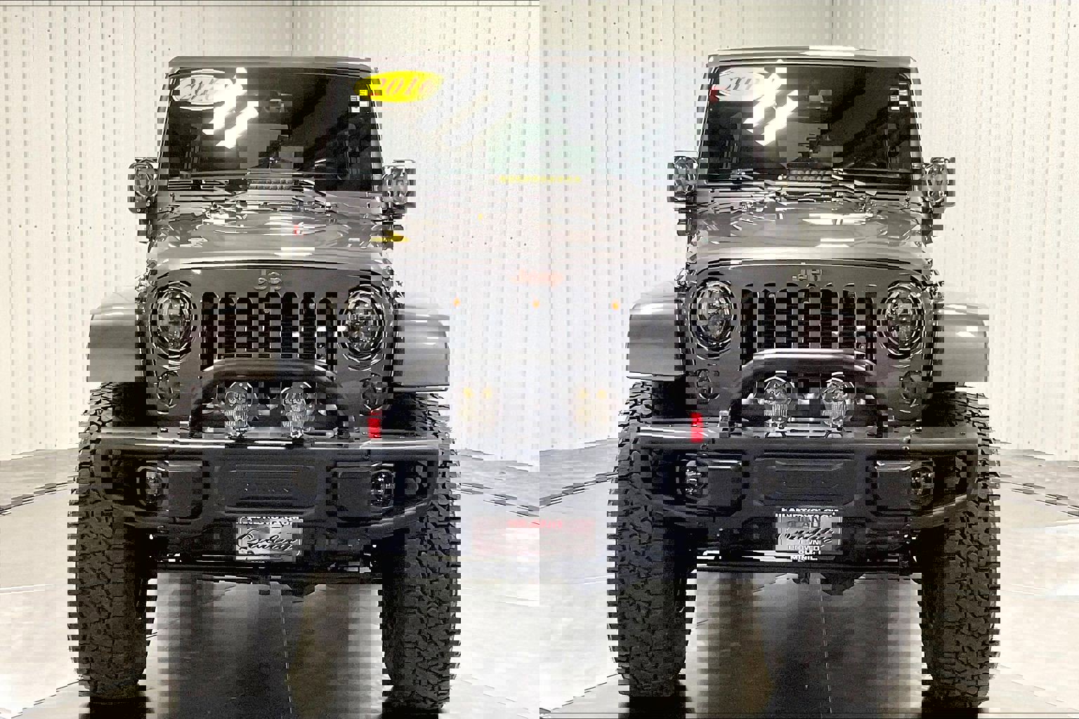 2016 Jeep Wrangler Unlimited Rubicon photo 2