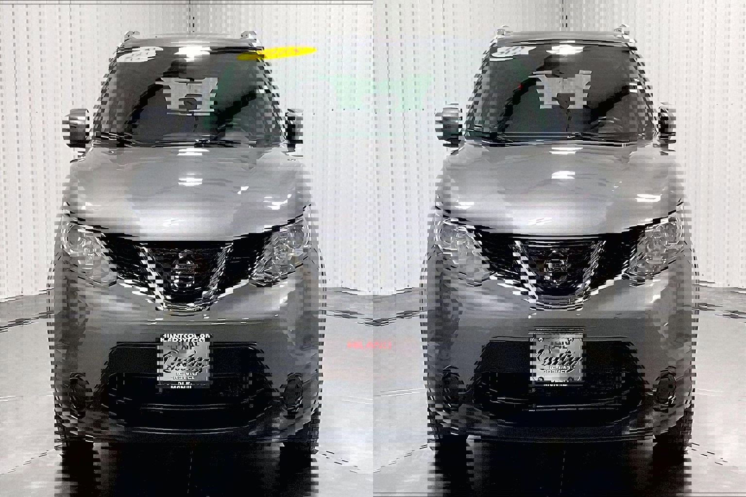 Used 2018 Nissan Rogue Sport SV with VIN JN1BJ1CR5JW252656 for sale in Moline, IL