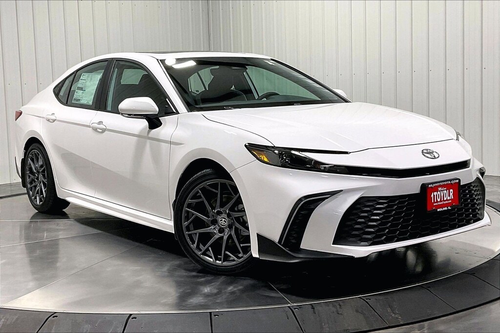New 2026 Toyota Camry SE SE