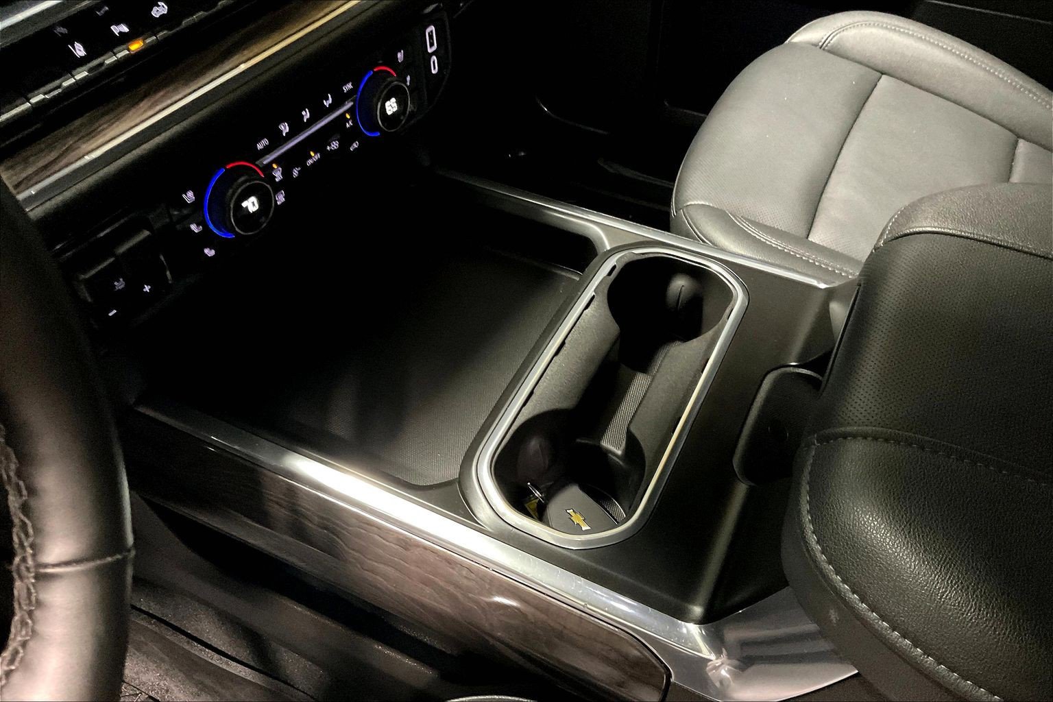 2025 Chevrolet Silverado 2500HD LTZ - Photo 17