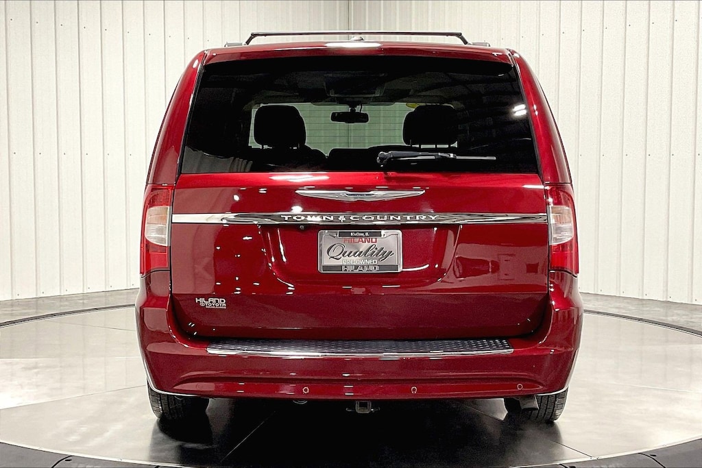 Used 2012 Chrysler Town & Country Limited Van LWB Passenger Van