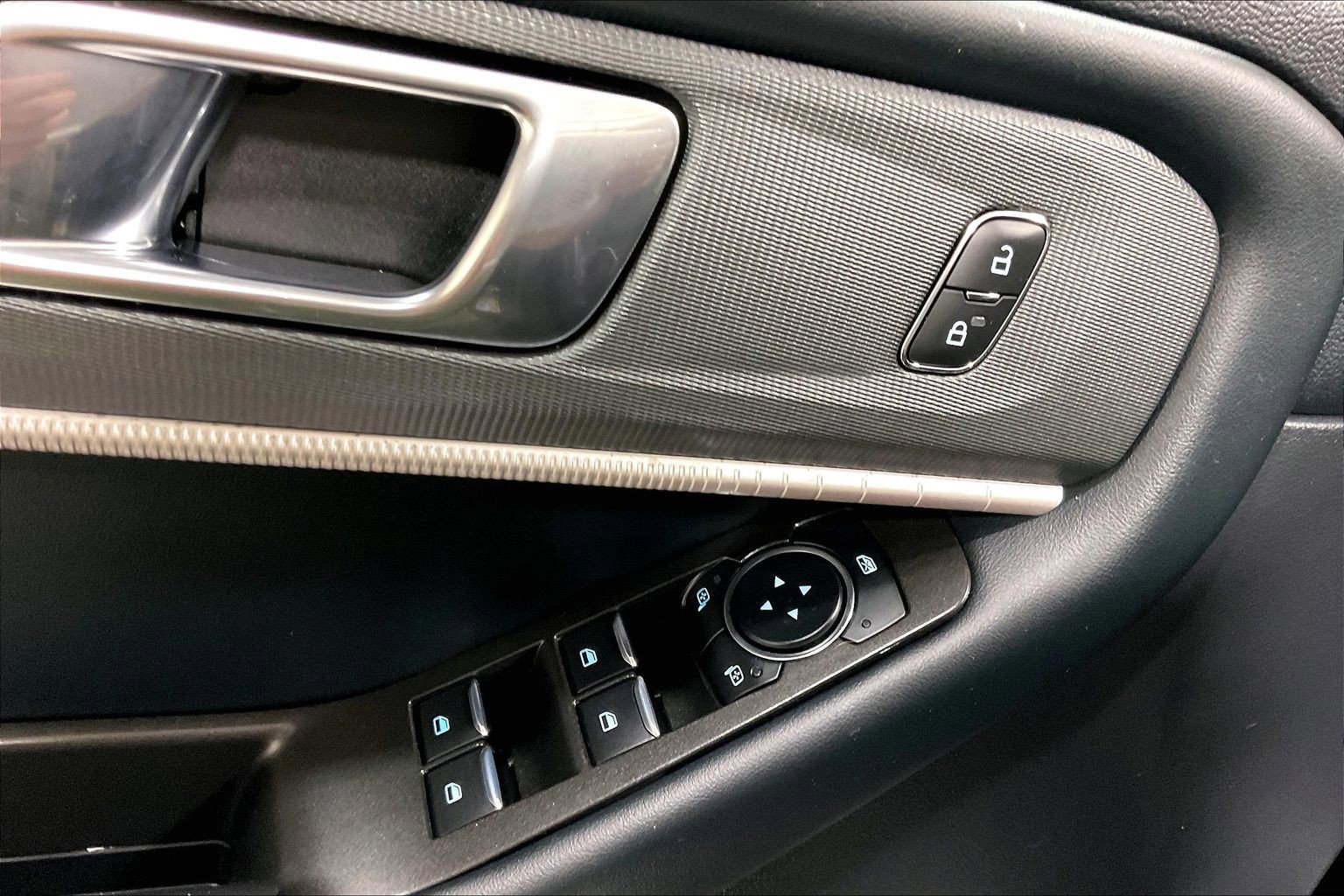 2025 Ford Explorer ST-LINE - Photo 39