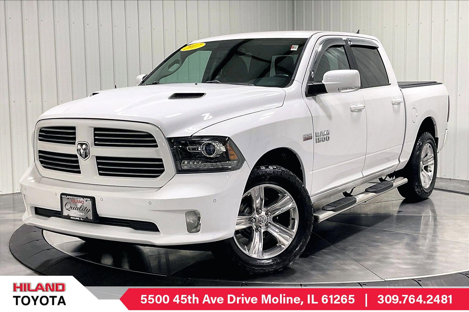 2017 RAM 1500 Sport 4x4 Crew Cab 5'7's photo