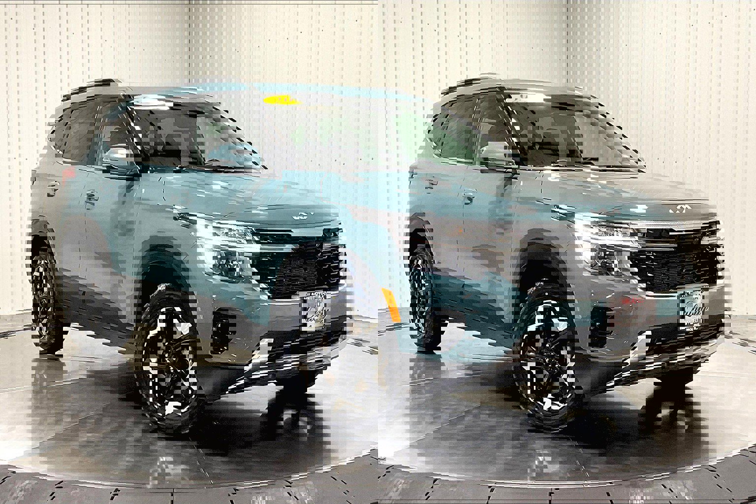 2024 Kia Seltos EX photo 2