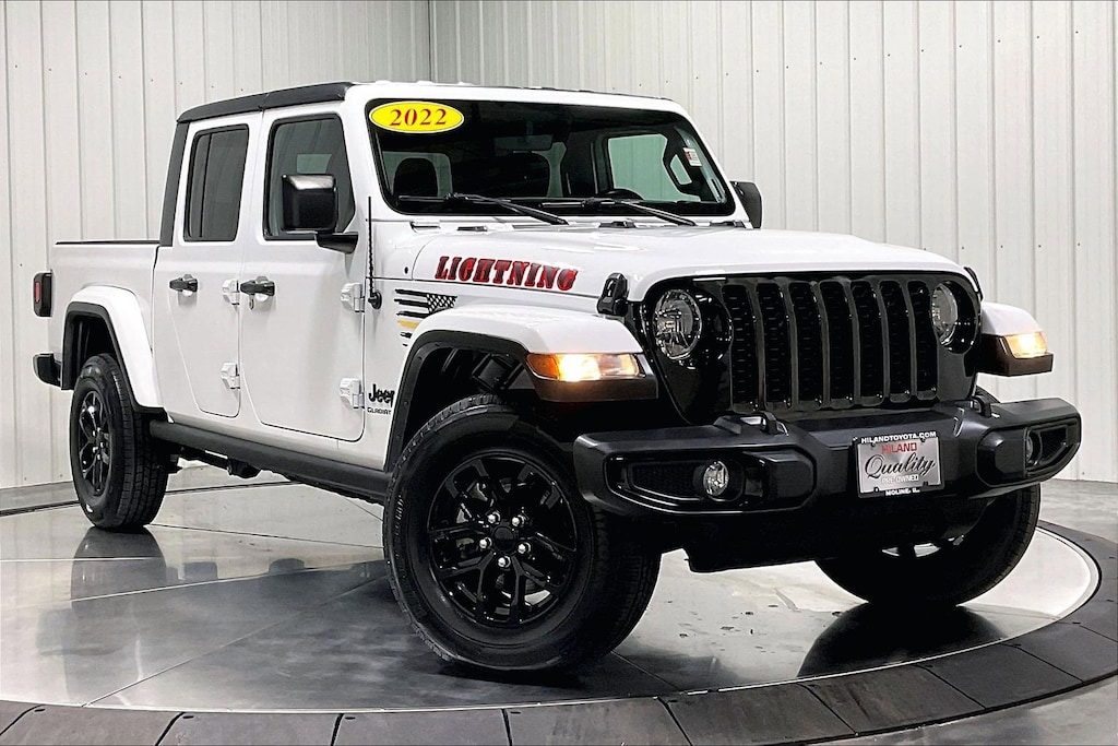 Used 2022 Jeep Gladiator Sport Truck Crew Cab